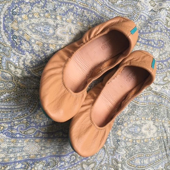 Tieks- size 9- camel color - Picture 2 of 5